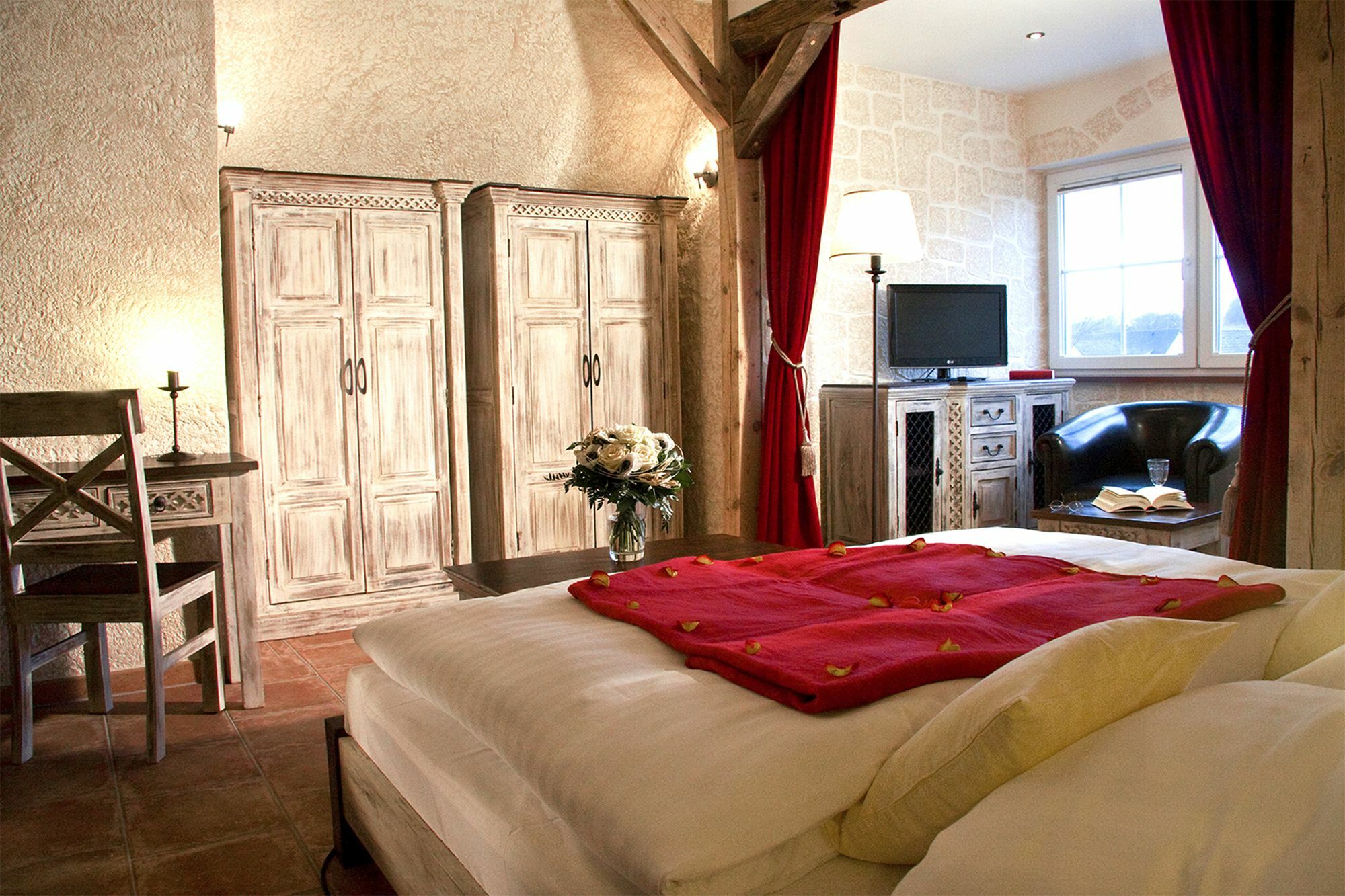 Ostsee-Rittergut-Ruegen Mit Binzhotel & Ordenskapelle & Romantikgut Extérieur photo